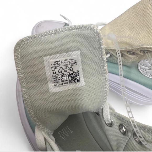 Converse Women's High-Top Sneakers in Mint and Cream - Picture 5 of 8